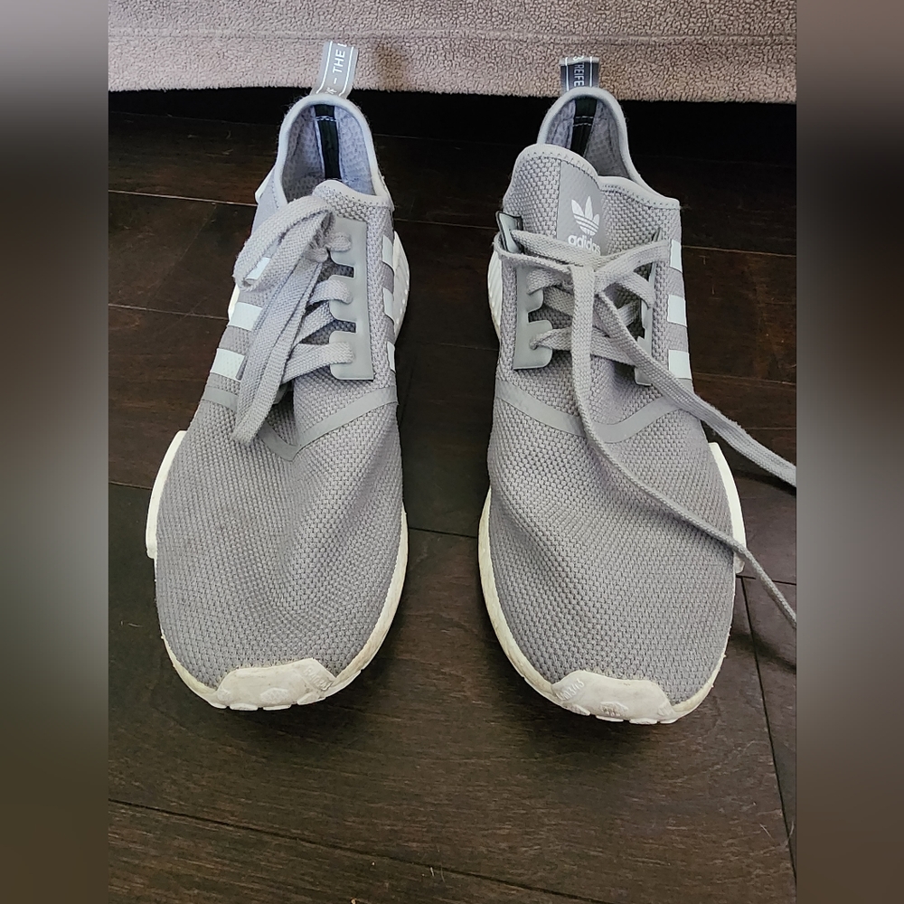 Adidas NMD R1 Gum Bottom Men’s Running
